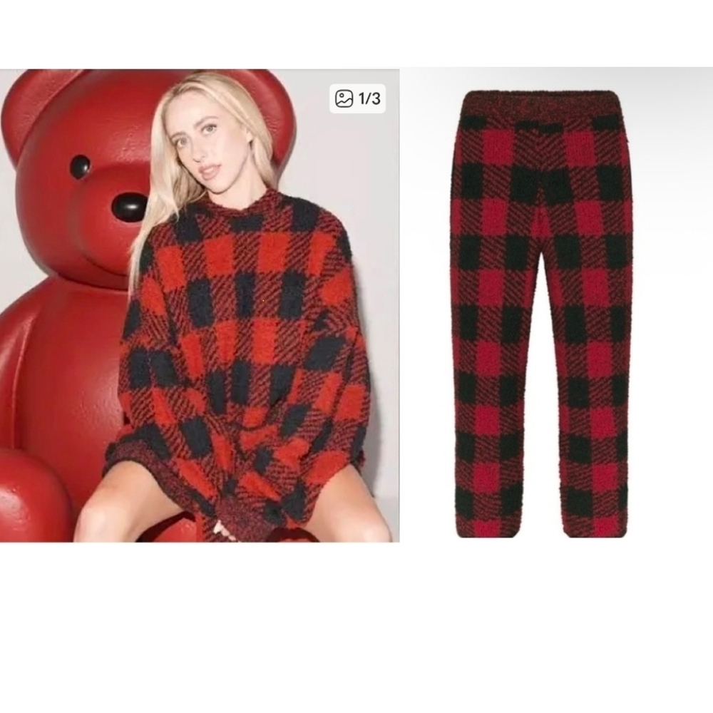NWT SKIMS Unisex Red and Black Plaid Sweater and Pants Pajama Set S/M Oversized